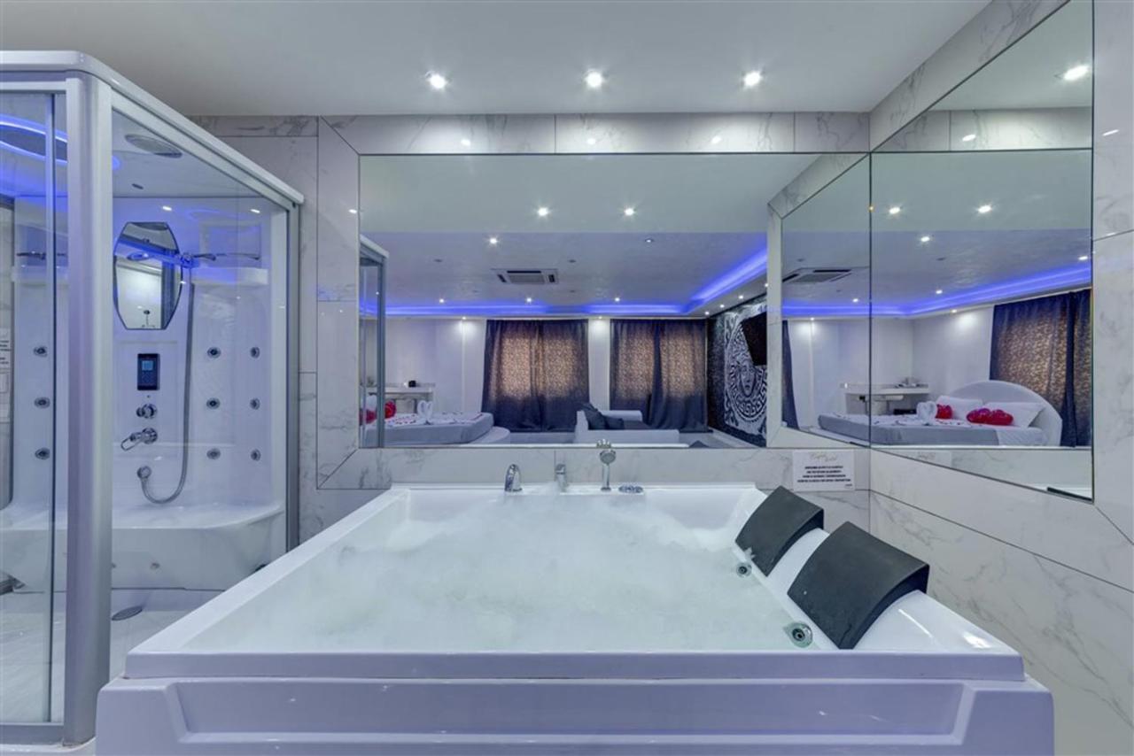 Capri Spa Hotel Casoria Eksteriør billede
