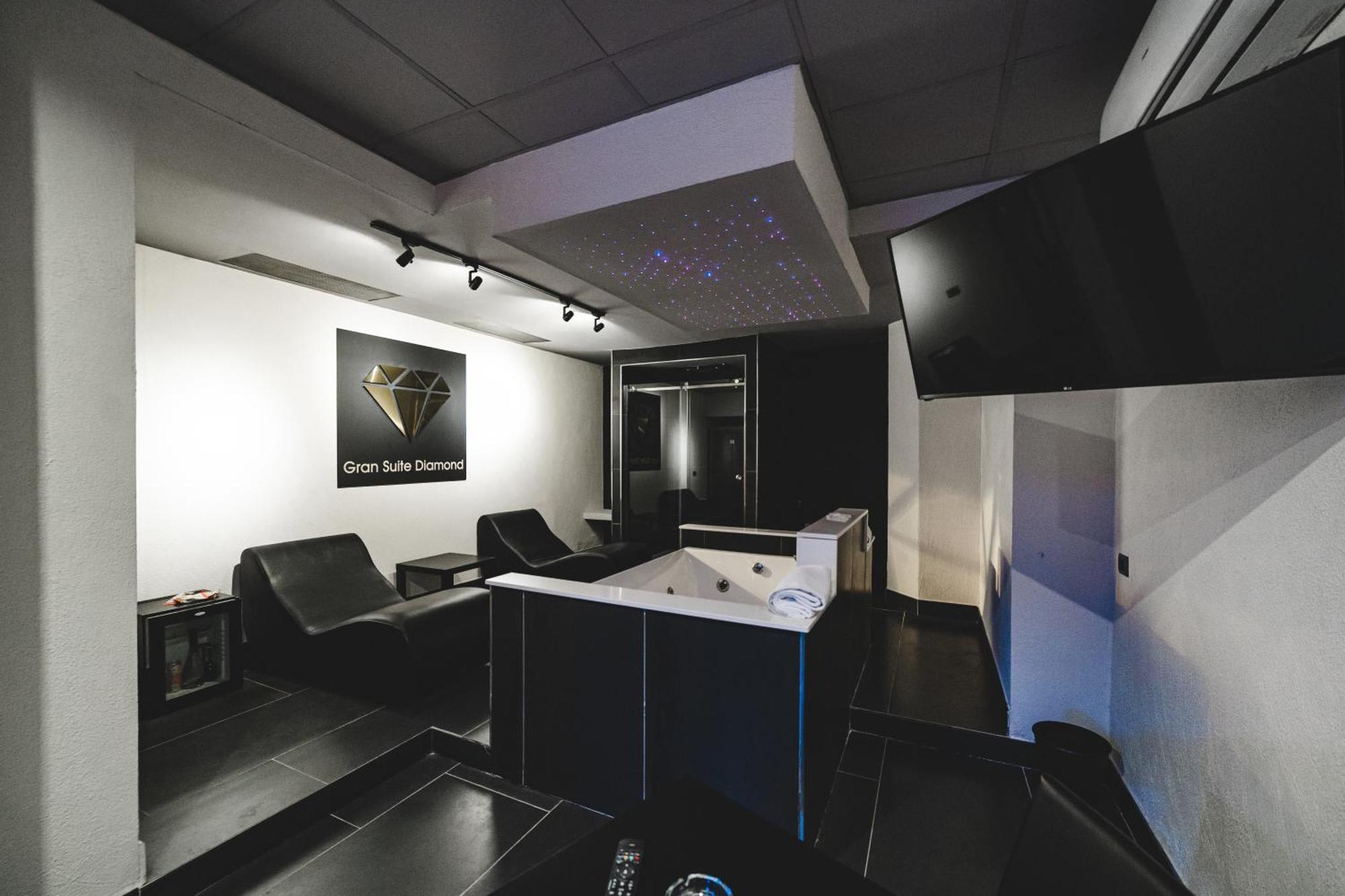 Capri Spa Hotel Casoria Eksteriør billede